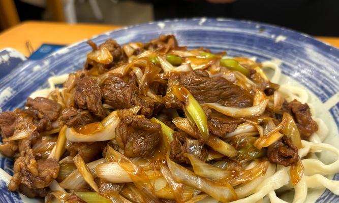 家常美食（清热解暑，香辣可口的美食佳品）