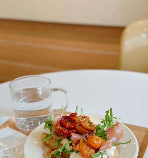 美味可口，以酸奶萌兔火腿面包（酸奶面团+萌兔造型+火腿口感，爱不释手）