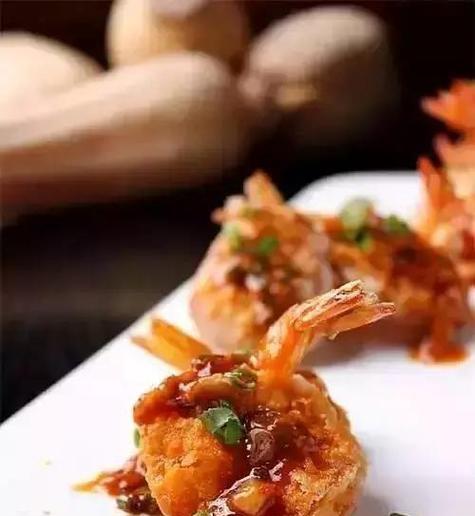 美味炸芝麻虾排，让你垂涎三尺（手把手教你制作鲜香脆爽的炸芝麻虾排，让你轻松成为厨房小达人）